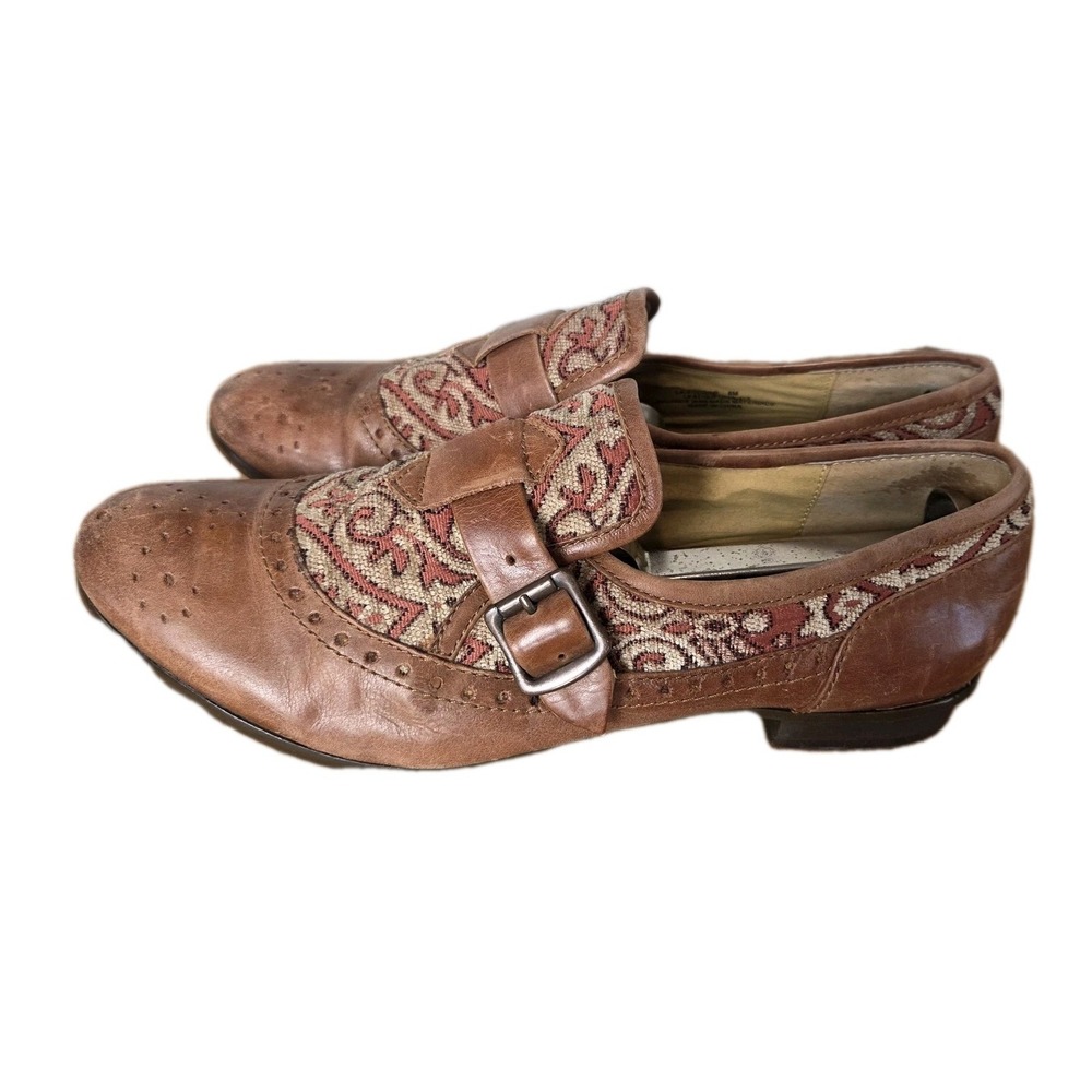 Anthropologie Latigo "F Troop" loafers, a slip-on Brown leather Tapestry Sz 8
